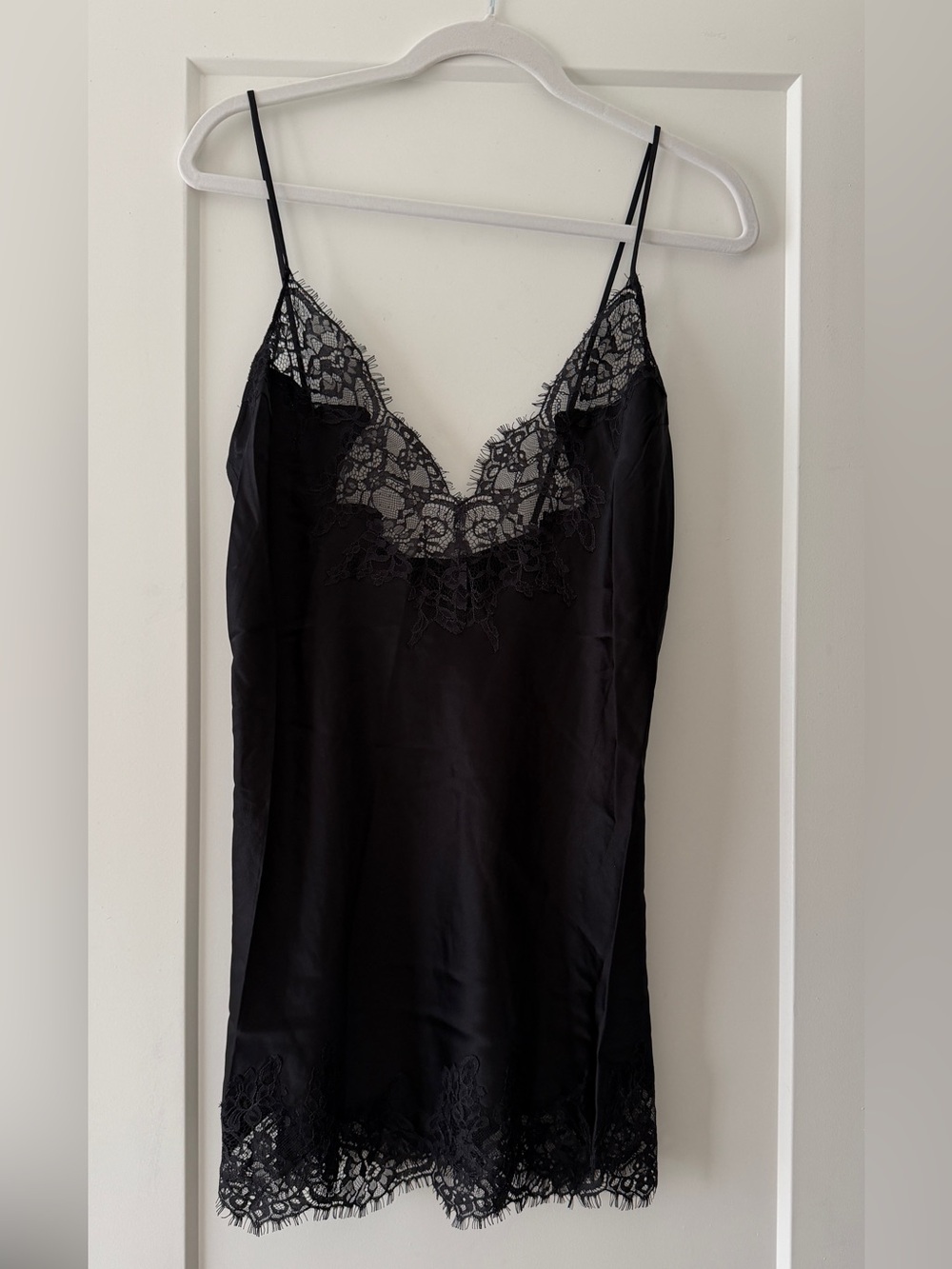 SKIMS Black Lace-Trim Satin Slip